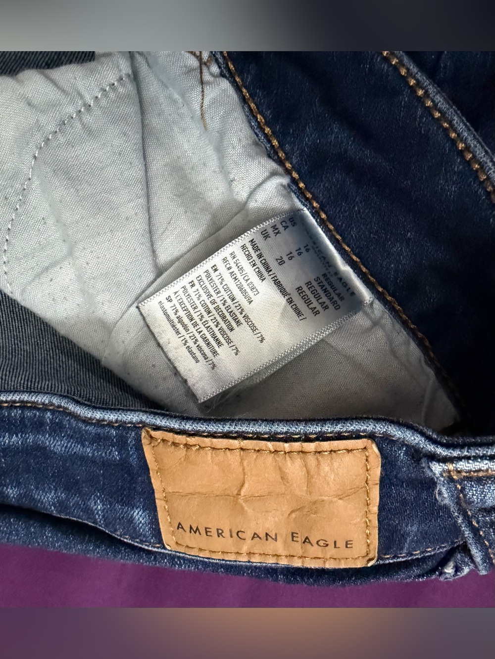 American Eagle Outfitters Women's Faded Dark Blue Skinny Jeans - Picture 2 of 6